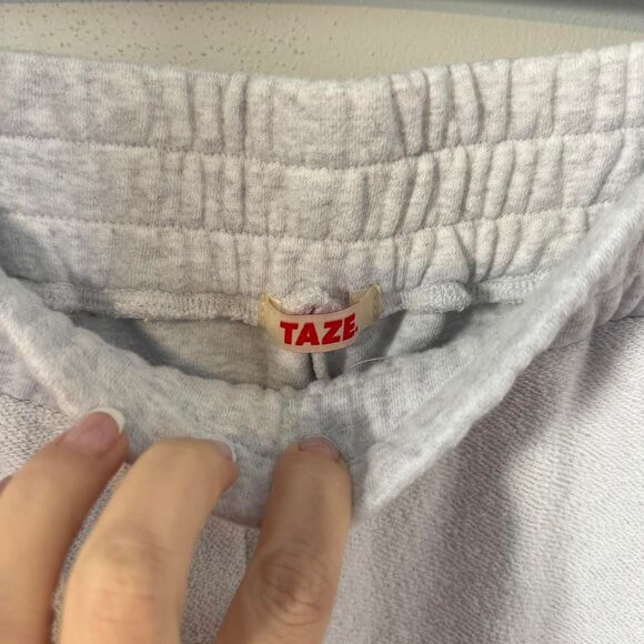 TAZE terry cloth sweatpants // Medium - Picture 4 of 6